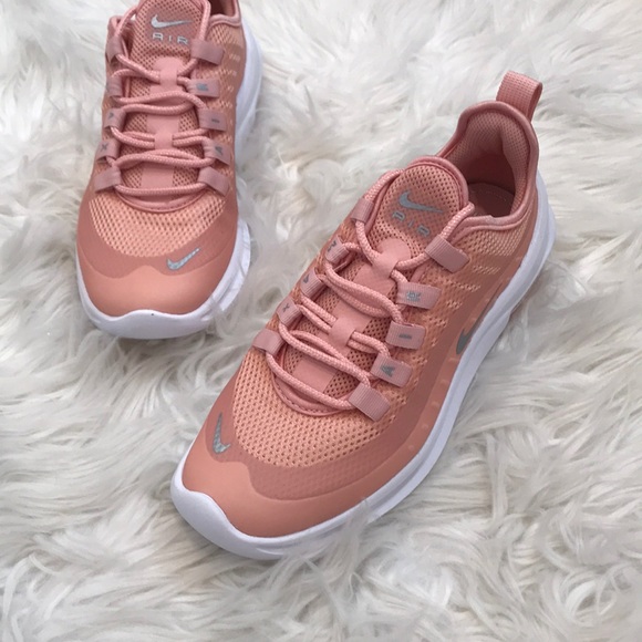 🌸 women’s Nike Air Max shoes🌸 - Picture 2 of 7